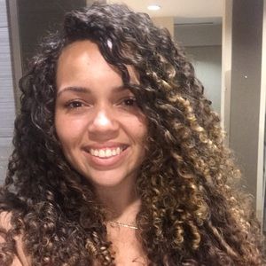 Meet your Posher, Jade